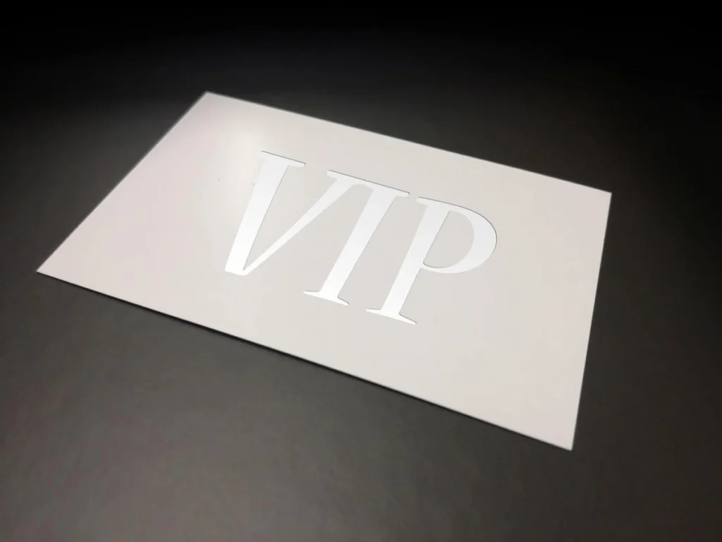 Image by Bruno from Pixabay - VIP