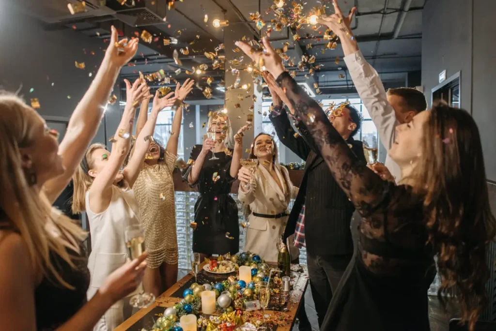 Corporate Event Planners NYC Photo by Pavel Danilyuk: https://www.pexels.com/photo/group-of-people-tossing-confetti-6405771/