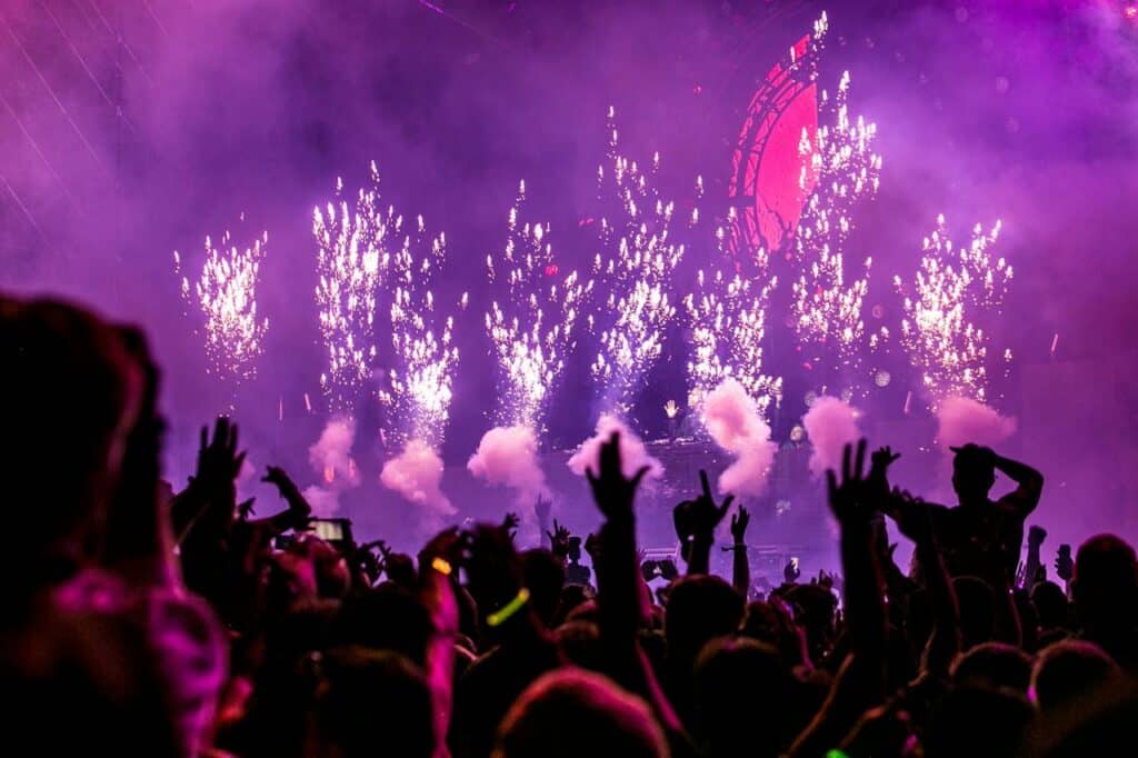 Photo by Wendy Wei from Pexels: https://www.pexels.com/photo/purple-fireworks-effect-1190298/ -- party