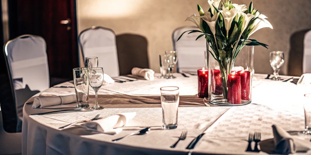 A round table perfectly set for a gala by a full service event production company.
