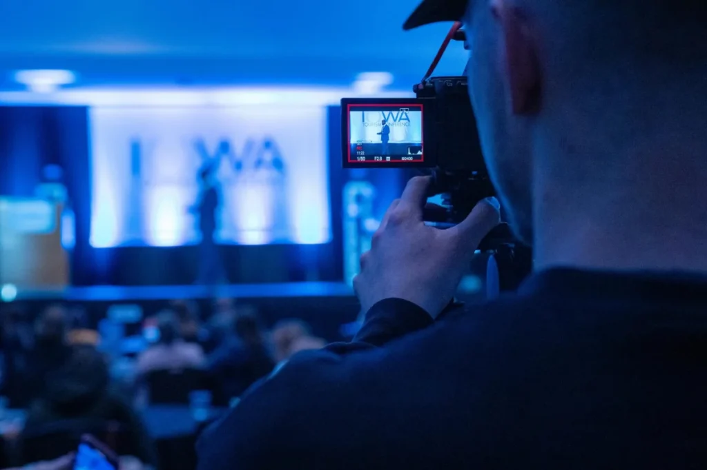 Photo by BEIGE MEDIA: https://www.pexels.com/photo/live-event-videography-in-los-angeles-32538883/